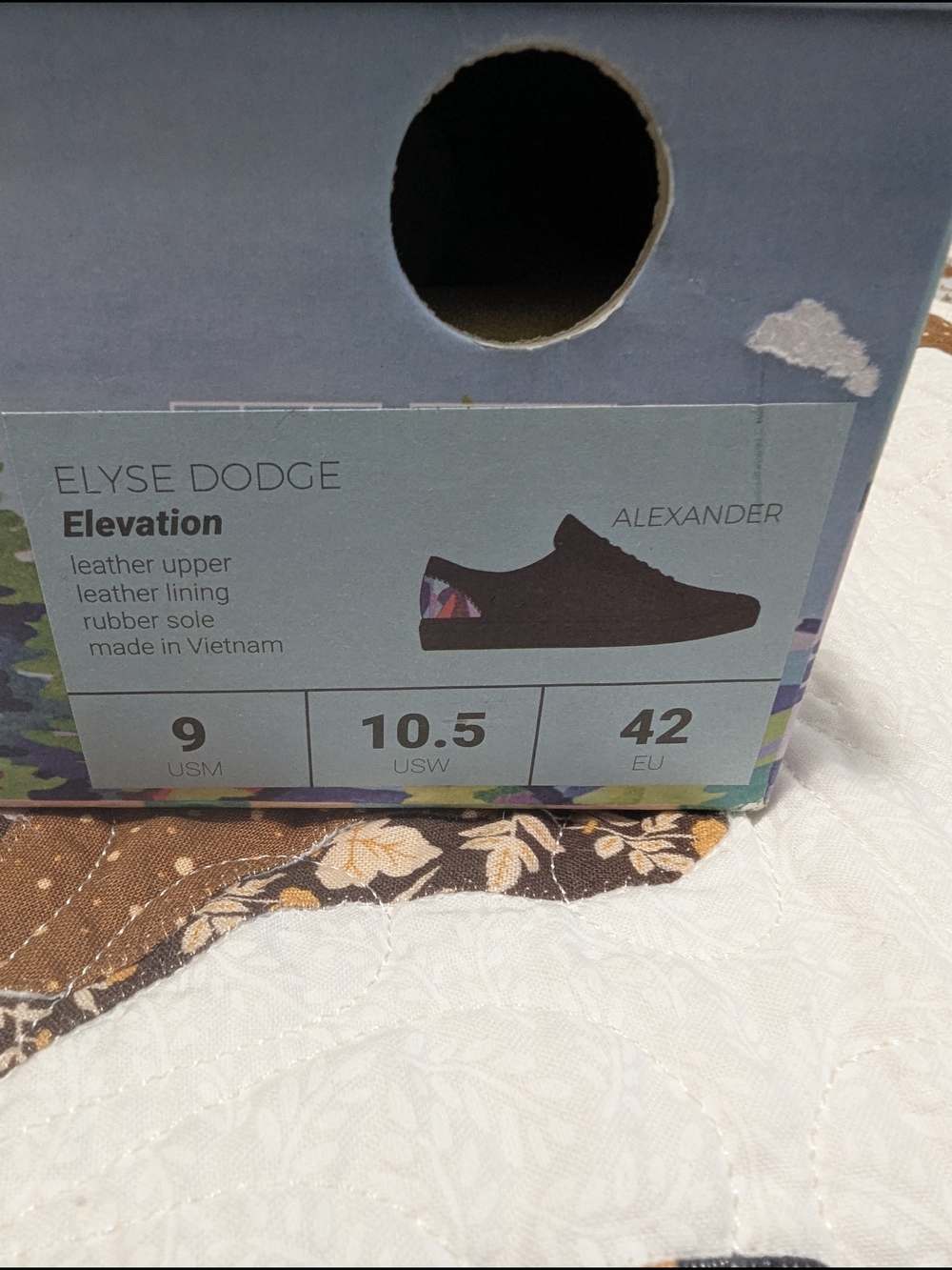 Six Hundred Four Sneakers - Picture 3 of 11